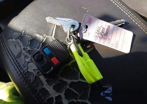 2011 Ford Taurus Sel from USA, damaged, VIN 1FAHP2EW7BG125102